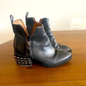 Jeffrey campbell leather studded Gem